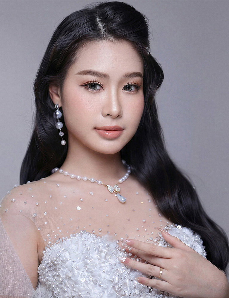 Lan Chi Makeup Artist